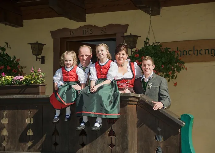 斯卡岑古特酒店 * 巴德加斯坦