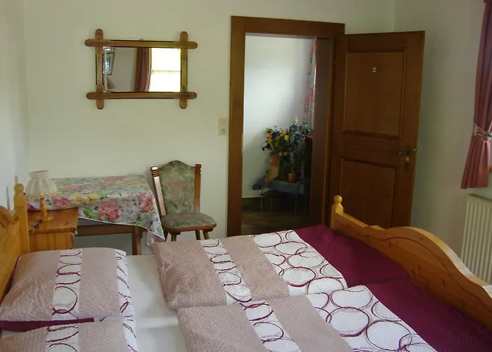 斯卡岑古特酒店